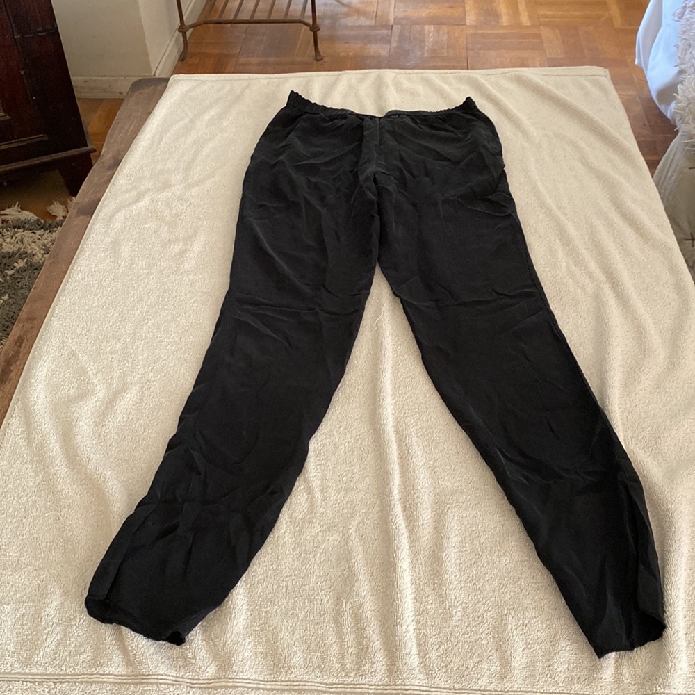 Theory 100% silk thin joggers with pockets. Simply beautiful & so comfy - Picture 10 of 13